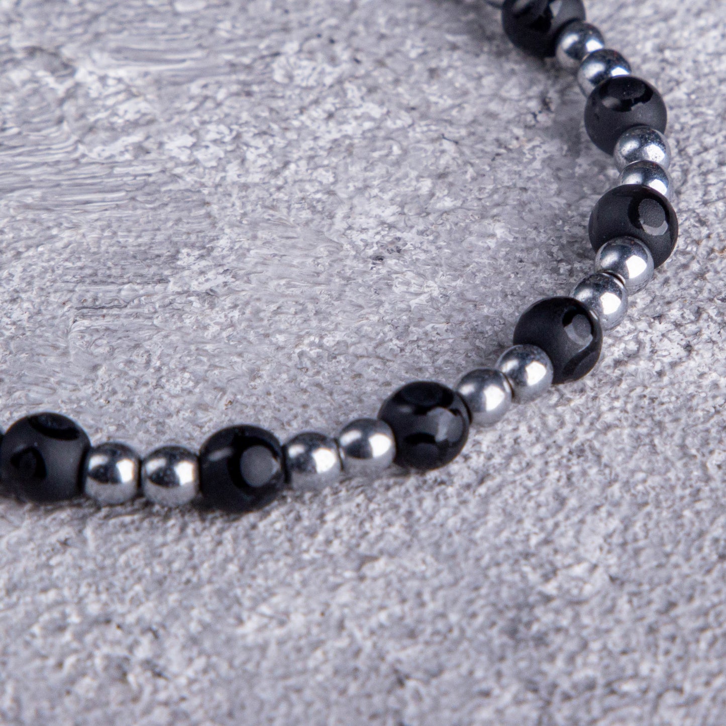 سوار Shadowlight بقفل من الفولاذ المقاوم للصدأ