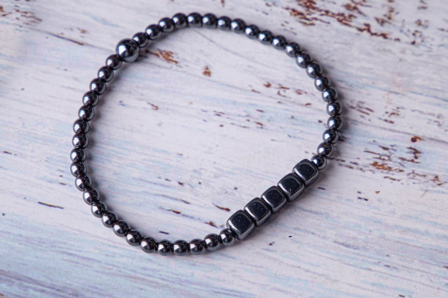 حجر الهيماتيت المربع رقم 5