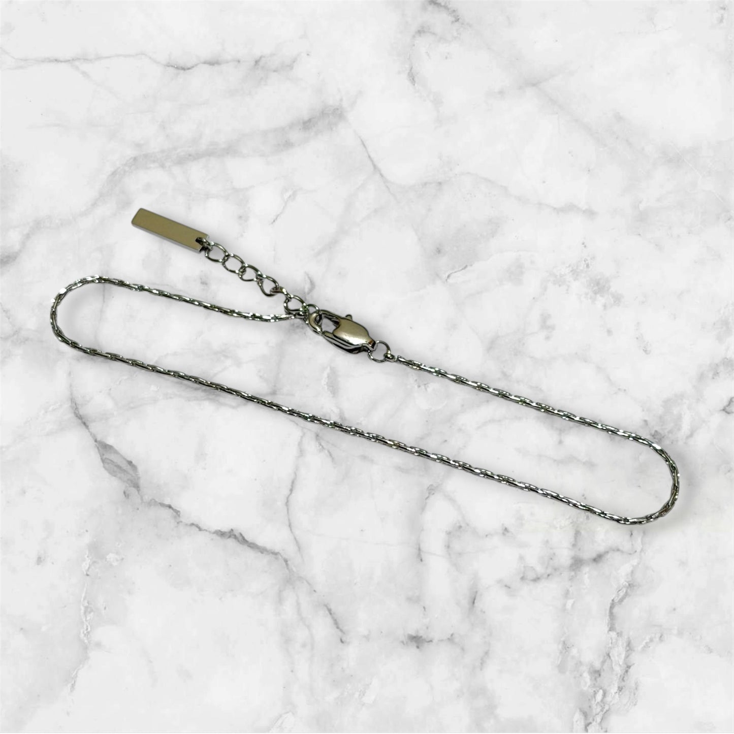 Stainless steel ultra slim bracelet